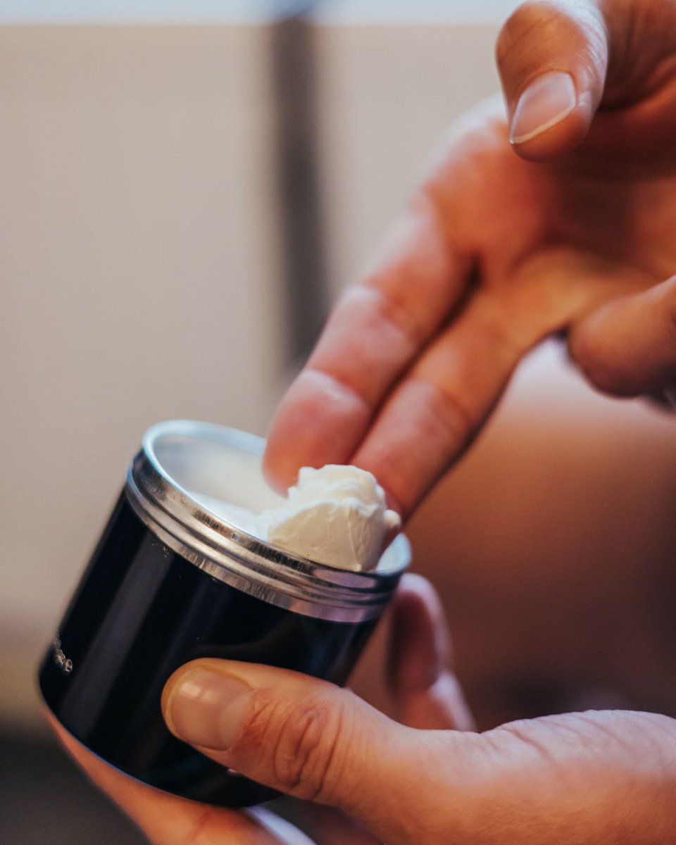 Add a feeling of luxury to every ride with our premium Chamois Cream. 

Made from natural ingredients to keep you performing at your best 🍊

#MyVeloSkin #FormulatedPerformance