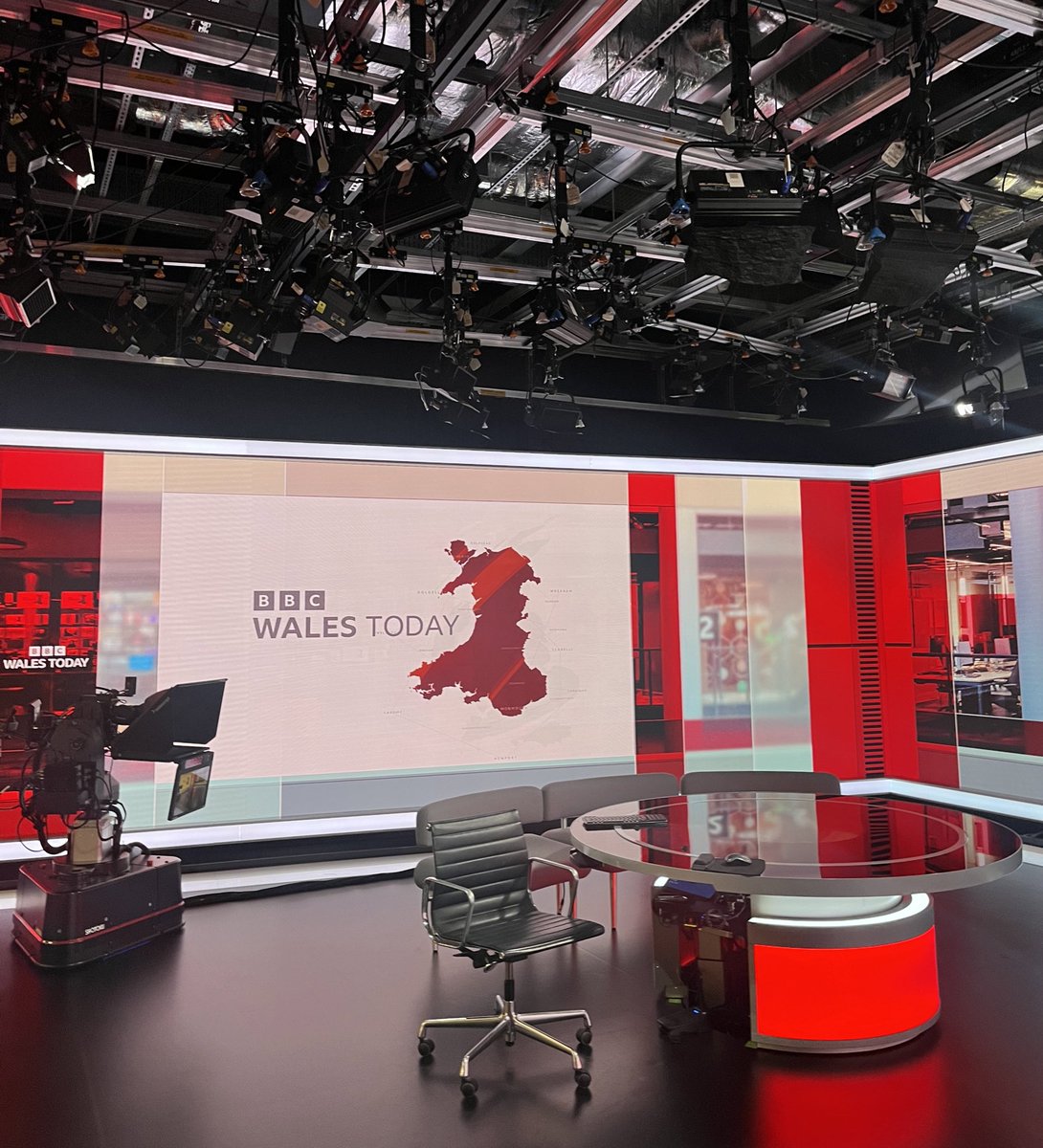 Molly Stephens tweet media