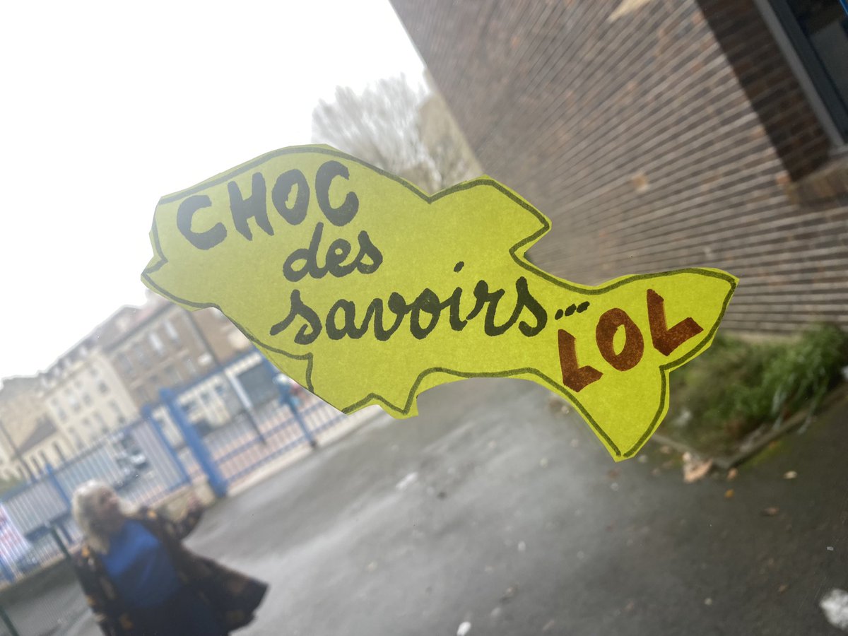 Contre la réforme Attal-Belloubet, j’étais présent hier au collège Henri-Wallon à Ivry-sur-Seine NON au #ChocDesSavoirs Ce projet est néfaste à l’École pour les élèves et pour les personnels. Au lieu d’en guérir les maux, ils renoncent à les voir et vont les accroitre.