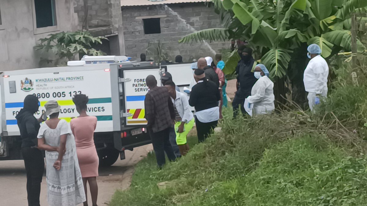 djvuslo's tweet photo. Parents confirming their worst fears as they identify the bodies of their loved ones who perished at the hands of the KZN Provincial Stabilisation Team in the Desai area of Mariannhill in the early hours of this morning. 9 gang members were shot dead.  #SABCNews https://t.co/83ZJGqxQjh