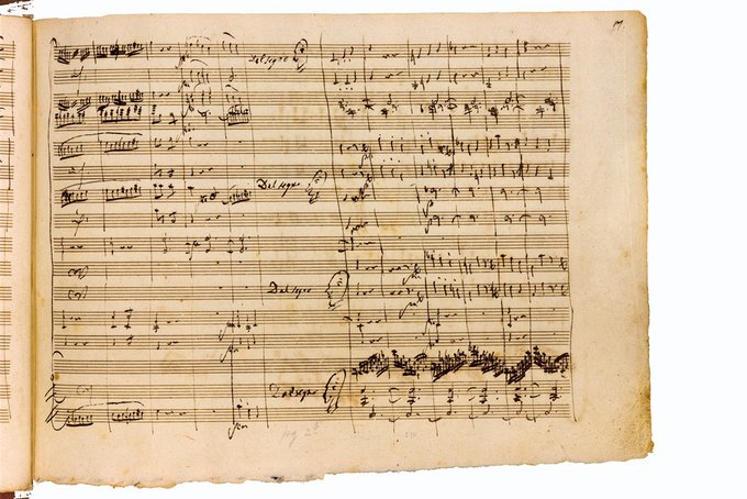 Mozart's Piano Concerto 24 K491 was first performed on this day in 1786. The original autograph copy is held @RCMLondon and facsimile copies are available from us barenreiter.co.uk/concerto-for-p…