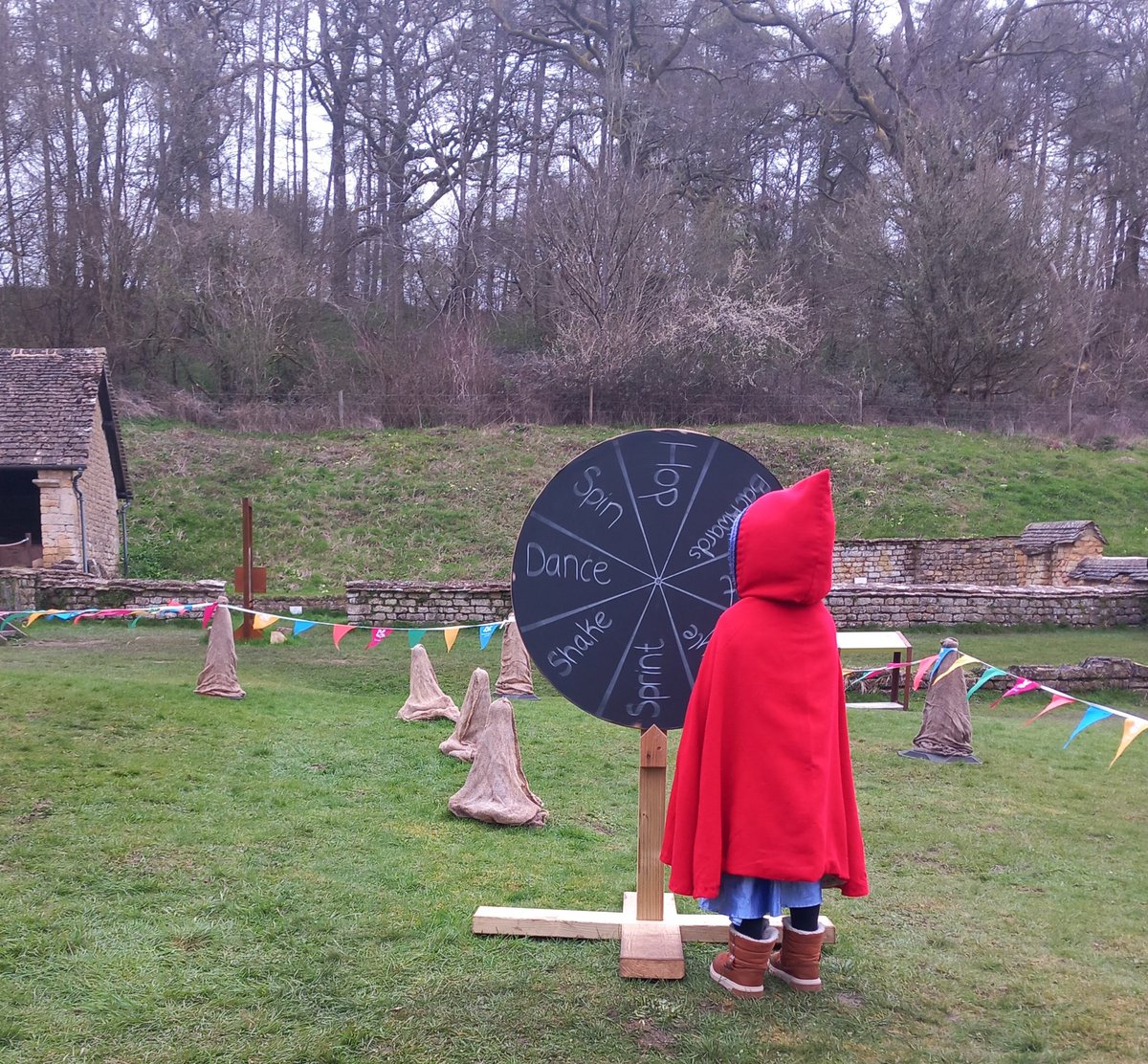 All dressed up and getting ready to sprint around the 'chariot arena' 😀 #Easter #FamilyFun #Play
