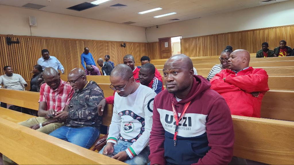 Members of the SNAT are currently at the High Court in support of the SNAT President Mbongwa Ernest Dlamini as he's persecuted by the @EswatiniGovern1 for being a Trade Union Leader in Swaziland. @eduint @EduintAfrica
