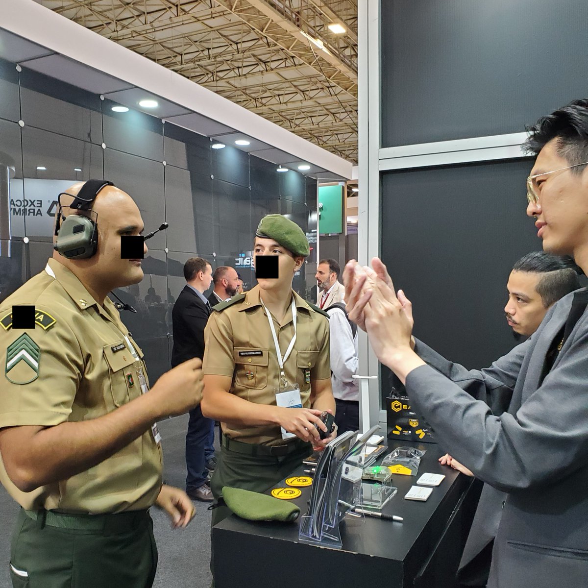 OPSMENTECH's tweet image. The first day in LAAD 2024 Defense &amp;amp; Security Expo. Don't miss chance with EARMOR to network, learn, and grow at this must-attend event. Join us today and discover the future of defense and security.
.
.
.
.
#earmor #headset #m32plus #m300 #m31plus