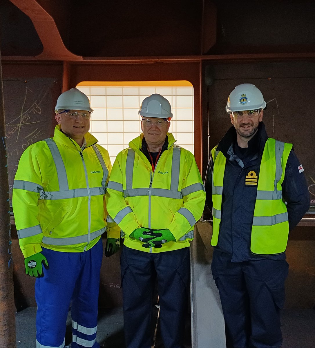 Last week we welcomed the @RoyalNavy's Second Sea Lord, Vice Admiral @MartinJConnell to our Rosyth site. Joined by Commander Chris Cozens, @HMSVenturerRN's Senior Naval Officer, the group saw first-hand the progress on the #Type31 frigate, including the Bridge structure.