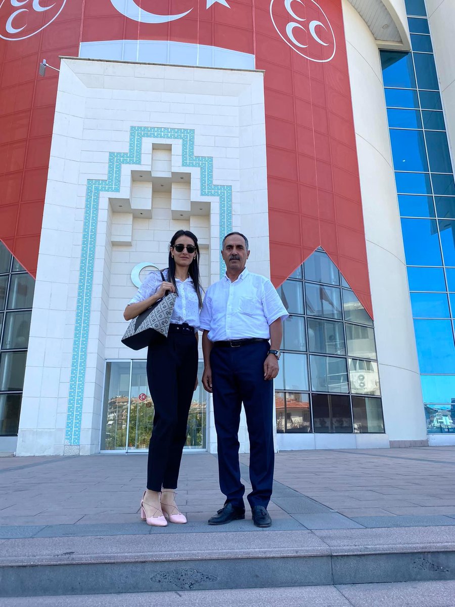 samiselen3's tweet photo. Senin gibi davasına sadık,devletine aşık,cesur yürekli kızım bu ülkenin sizlere ihtiyacı var.Yolun bahtın açık olsun.Ayşegül Selen https://t.co/OH6kbscm6I