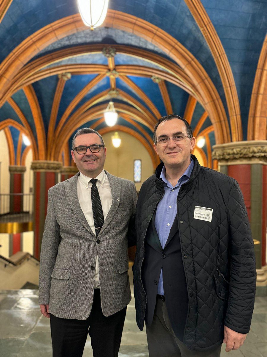 UBT's Rector, Prof. Dr. Edmond Hajrizi, met with #UBT alumnus Driton Shala, now leading #ColumbiaUniversity's Procurement Department. 🤝 Rector Hajrizi expressed pleasure in the meeting and interest in potential #collaboration between UBT and Columbia.