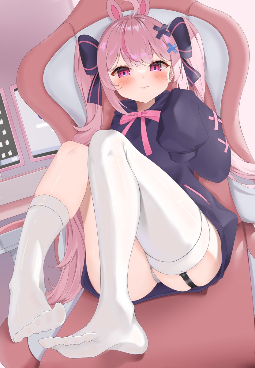 @CharrSurin 参加失礼します!VTuberとか描いてる新高2です!! お願いします!!! 反応いただけたらお返しします。
#絵描きさんフォロバ100  #絵描きさんと繋がりたい
#絵柄が好みっていう人にフォローされたい #落書きギルド #みんなで楽しむTwitter展覧会 #RT拡散希望 #イラスト 