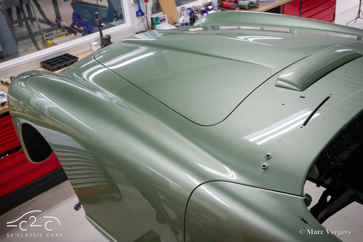 ClassicarGarage's tweet image. Top class restoration of a 1953 Nash Healey Pininfarina roadster at S2 Classic Cars! Follow this restoration here: classicargarage.com/projects/nash-…

#S2ClassicCars #RestorationMasters #CarRestoration #ClassicCar #ClassicCars #VintageCar #VintageCars #Oldtimer #Restoration #ClassicarGarage