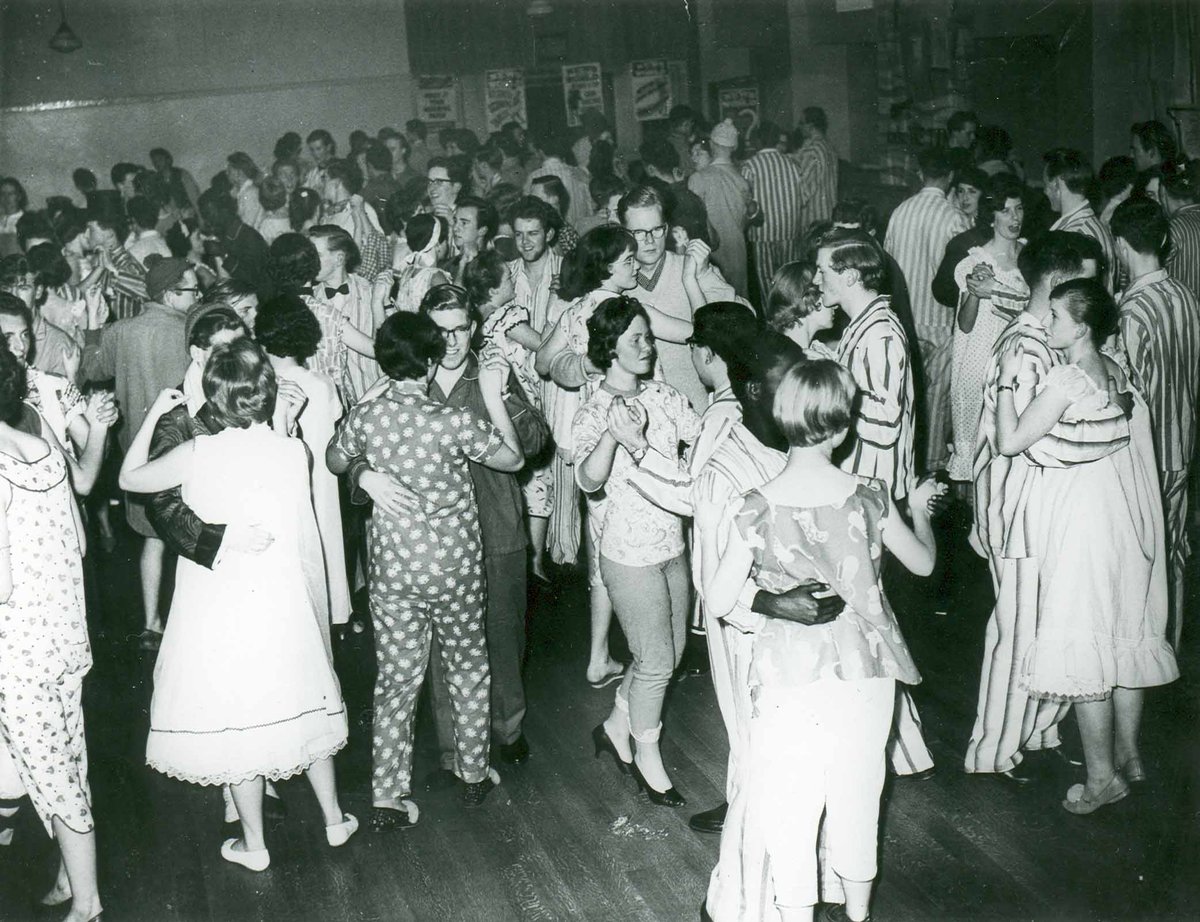 Today is World Party Day! 🎉 We love this photograph from our University Archive of students enjoying a Valentine's pyjama hop in 1959! 📷 EUL UA/P/3h #WorldPartyDay #UniOfExeterArchive @Exalumni