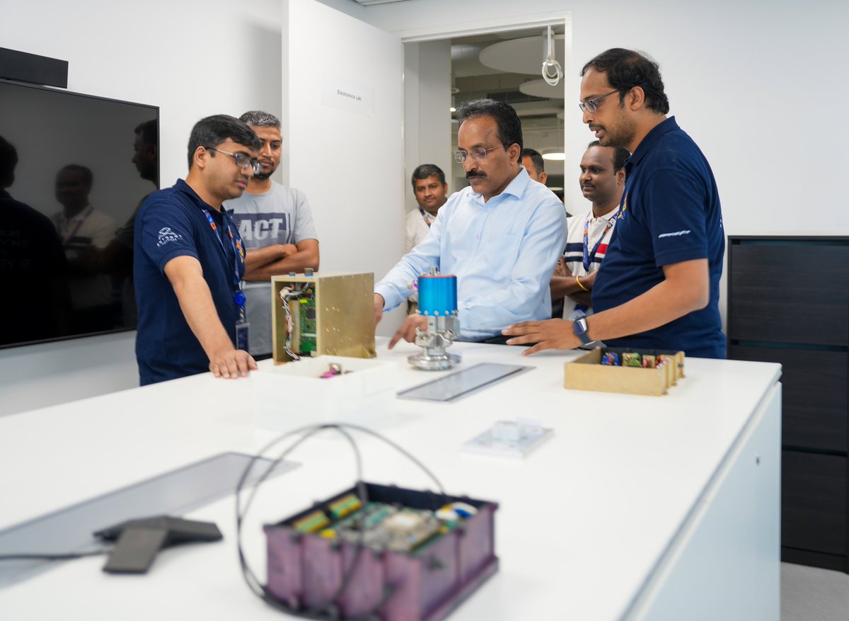 Proud to welcome @isro Chairman S. Somanath to our MAX-Q facility! We gave him a factory tour and showcased Vikram-1 hardware, and discussed our upcoming orbital launch.