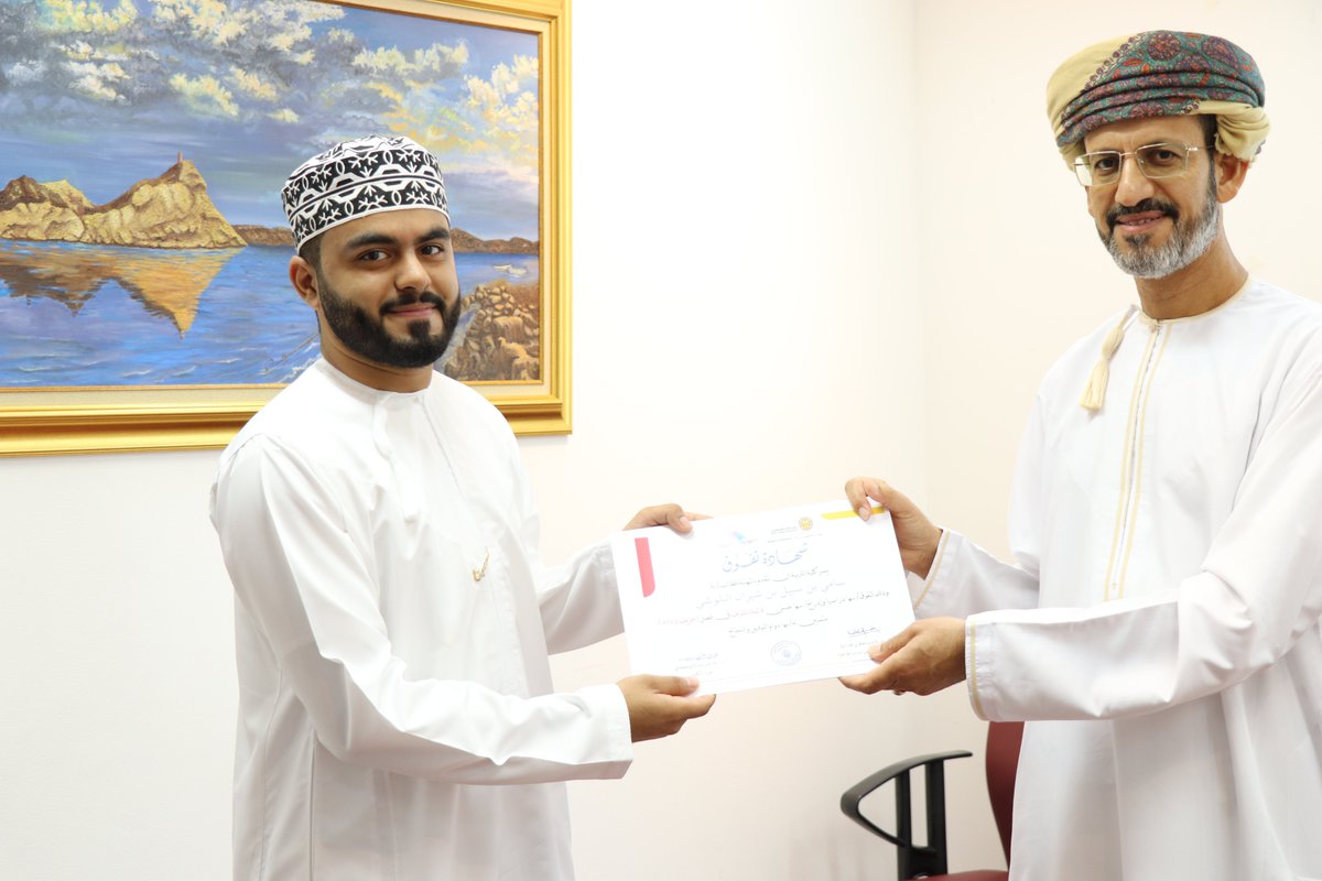 squ_edumedia's tweet photo. #لقطات من حفل تكريم الطلبة المتميزين ضمن #قائمة_الشرف #والامتياز خريف2023بكلية التربية من #التخصصات:التربية الإسلامية، واللغة العربية، واللغة الإنجليزية، وتكنولوجيا التعليم والتعلم، والتربية البدنية، والتربية الفنية، والتربية المبكرة،والعلوم والرياضيات. متمنين لهم دوام التوفيق✨ https://t.co/yRwbDFGSbS