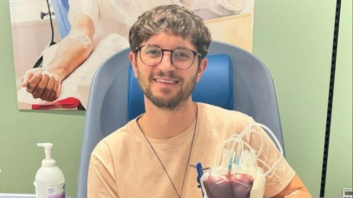 Alex discovered at his first donation session that his blood type is rare - A+ with a Ro subtype which can be used to treat sickle cell patients. Where will your blood be used? Book your appointment ➡️ orlo.uk/LE3jU