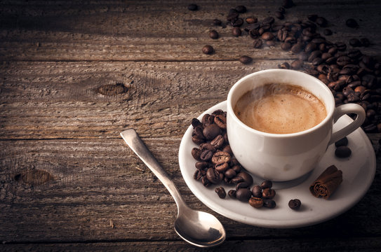 From Beans To Buzz: How Cafes Are Leading India’s Coffee Revolution

Know more: uniquetimes.org/from-beans-to-…

#uniquetimes #LatestNews #coffeerevolution #coffeelover #cafes #India