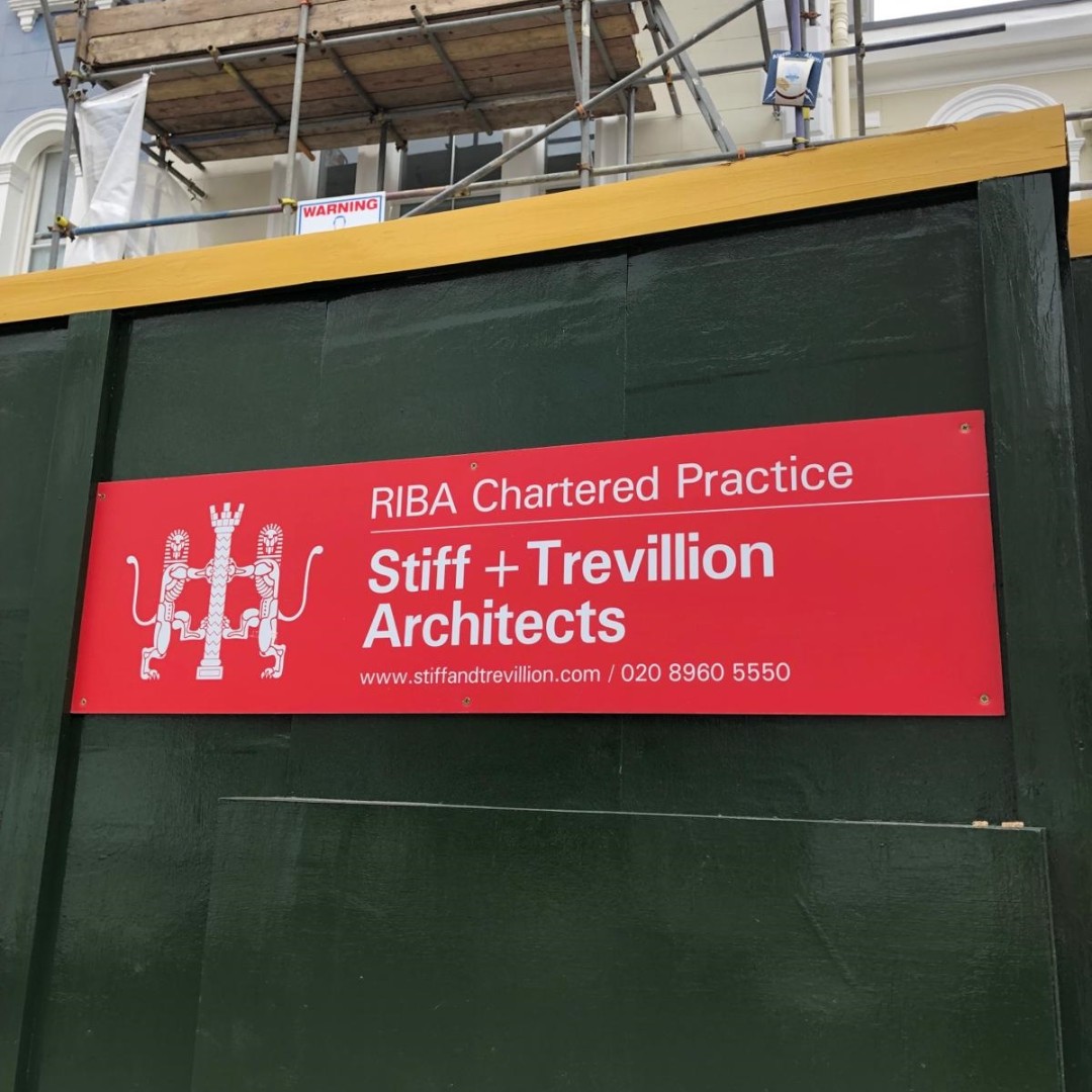 A popular promotional tool, our RIBA Signboards are copyright protected and exclusively available to RIBA Chartered Practices and Chartered Architects.

👉 Order yours today: ow.ly/Zols50R2feB

📷 @stifftrevillion