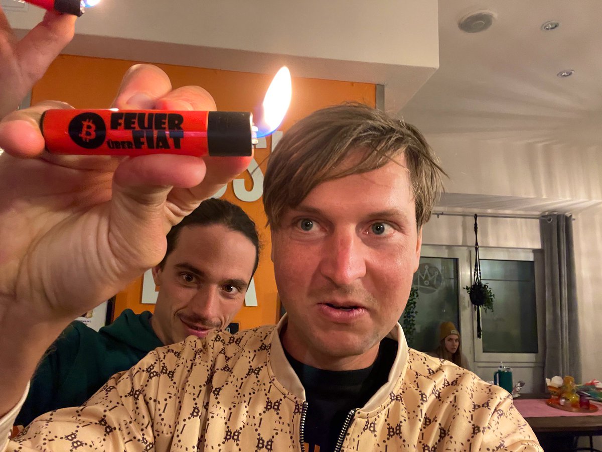 FEUER über FIAT ! 
  
🔥🔥🔥🔥🔥