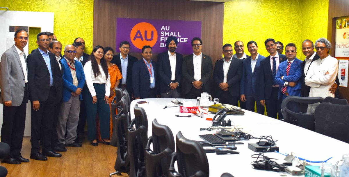 Our leadership team, led by Mr. Sanjay Agarwal, Founder, MD & CEO, and Mr. Uttam Tibrewal, Executive Director, kick-starting a new chapter with our Bangalore team post-merger. #StrongerTogether #AUSmallFinanceBank @aubankindia