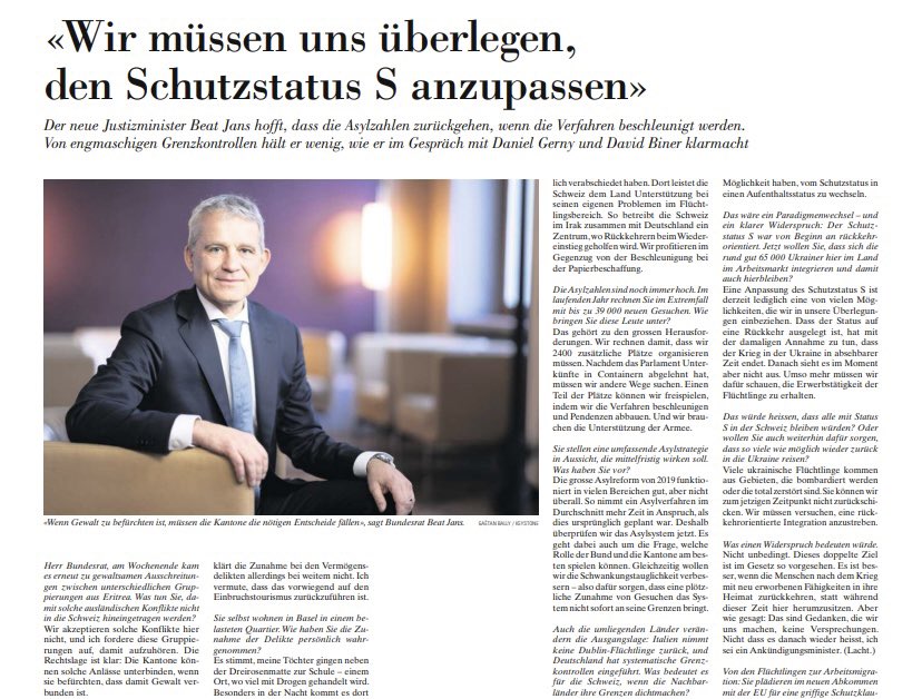 Im Interview mit der @NZZ spricht @beat_jans über die Asylsituation, welche Erwartung er mit der Einführung der 24-h-Verfahren verbindet und wieso er Grenzkontrollen ablehnt: «Die Wirkung ist klein, aber der Aufwand dafür ist gewaltig.» ejpd.admin.ch/ejpd/de/home/a… #zämmegohtsbesser