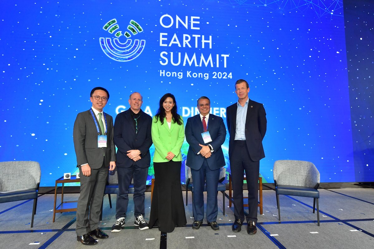 At #OneEarthSummit, GCF Deputy ED Henry Gonzalez discussed @theGCF's catalytic role in enriching investments and financing #climateaction in emerging markets to ensure the resilience of vulnerable communities while safeguarding the planet.