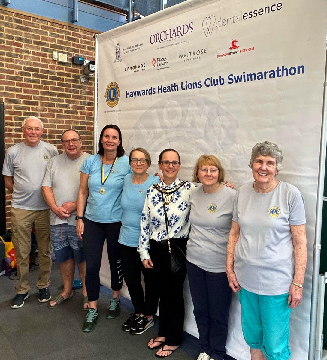 The Mayor was delighted to join the Haywards Heath @lionsclubs at their Swimarathon as they raised almost £20,000 for local charities! 'I am in awe of this Lions event, overwhelmed by the generosity of the donors, & so grateful for all the wonderful people who participated .' 👏