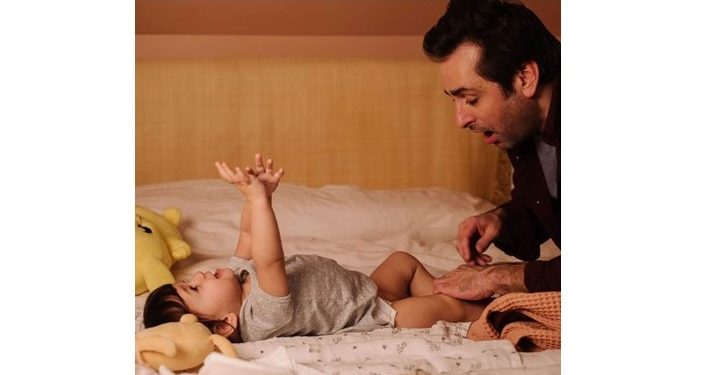 Mustela Yeni Reklam Filmiyle Kalıplaşmış Baba Rolünü Yıkmayı Hedefliyor otcnews.com.tr/mustela-yeni-r… @Mustela_TR