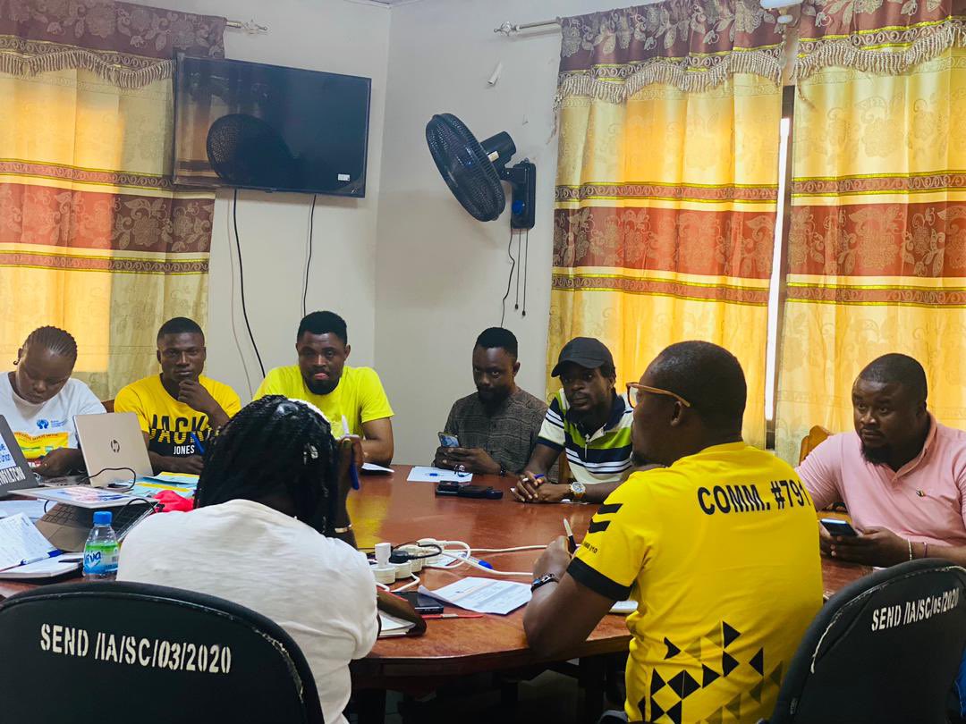 We welcome the @IrlEmbFreetown team as they assess how @Irish_Aid support has enhanced access to finance through the VSLA & Credit Union structures, increased participation in governance & politics & built the self-reliance capacity of women across 5 districts in Sierra Leone 🇸🇱