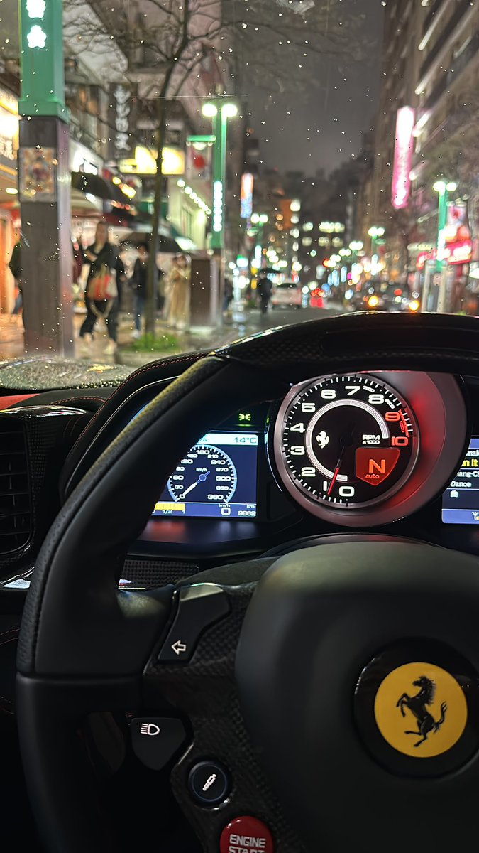 Sor9ryilooked tweet media