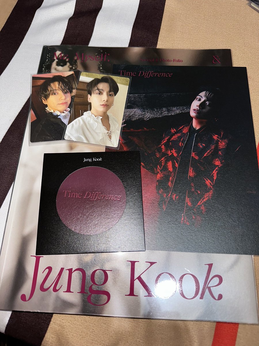 btskartsies's tweet photo. wts lfb ph bts 

bts special 8 photo-folio 
🏷️ 1,400 php ea (2,500 getting both) 
- unsealed, complete inclu exp. postage stamp

# bts rm namjoon jin suga yoongi hobi jhope jimin v taehyung jk jungkook veautiful days time difference wtb lfs https://t.co/pOBPw9UTHy