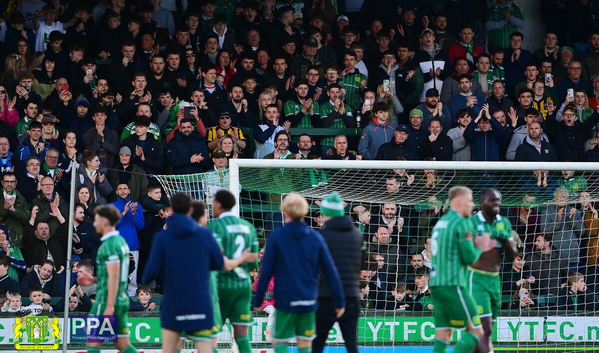 Don't miss out this Saturday as the 19-year wait for a league title could finally come to an end! 😍

🎟️ tinyurl.com/3h3mmwzz

#YTFC 💚