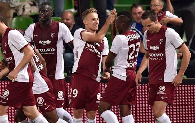 22h22 : notre @FCMetz ☨🇱🇻😘