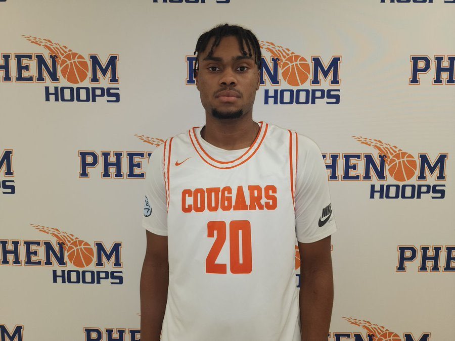 Scholarship-Worthy Unsigned Seniors in North Carolina (Part One) READ ||: phenomhoopreport.com/scholarship-wo… #PhenomHoops