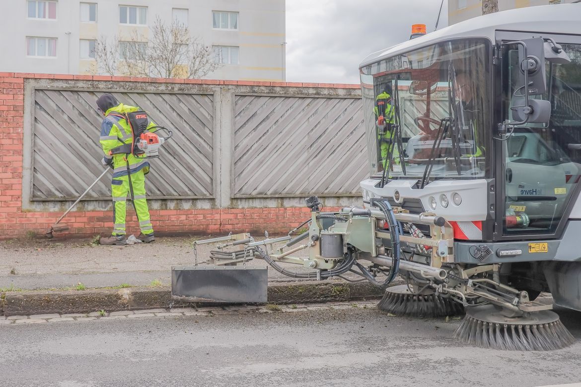 #LeHavre et @LeHavreMetro lancent le plan d'action 'Le Havre, ville propre', pour améliorer la propreté des espaces publics. ✅ Moyens humains, techniques et financiers sont mobilisés pour lutter contre les salissures et les incivilités. ➡️ INFOS : lehavre.fr/actualites/le-…