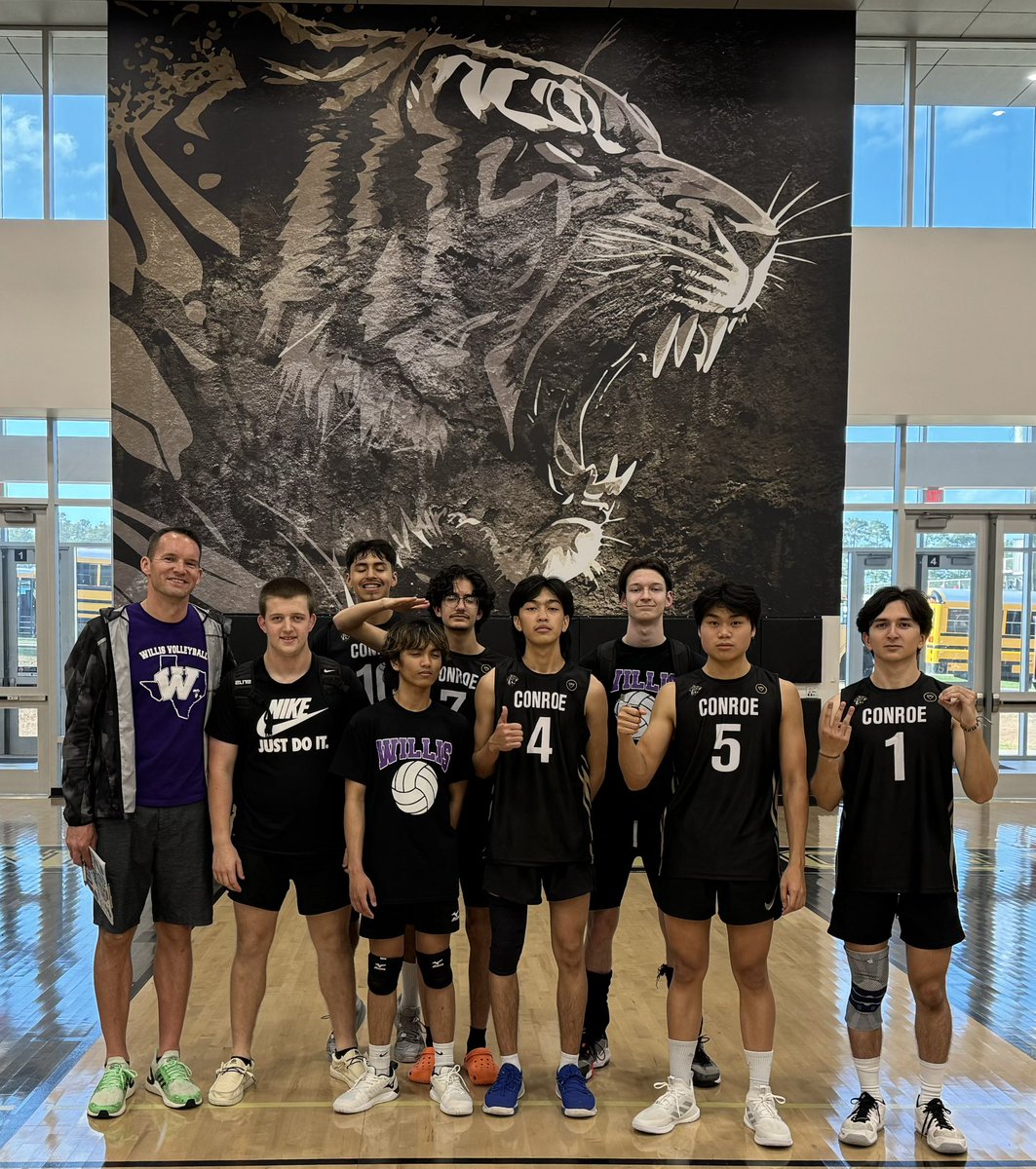 Willis HS Boys club team at Conroe HS First scrimmage of the season JV wins 2-0 Varsity loses 0-3 Growth of the boys/men’s game continues! #boysvolleyball #growthegame Pic with my @MoCoJrsVBC Boys 18 Adidas guys afterwards