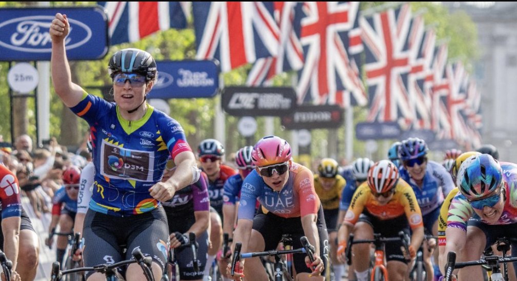 We have 2 charity spots for @RideLondon on Sun 26 May. Cycle 100 miles of traffic-free roads through London and Essex 🚴🚴‍♂️🚴‍♀️. If you're a keen cyclist and want to challenge yourself for a fantastic cause, get in touch with joy@arts-emergency.org today!