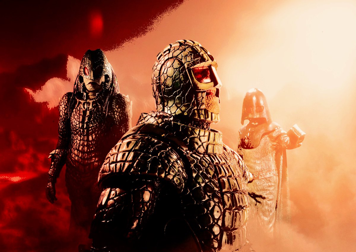 devilsplanet's tweet image. ⠀

╱  ⠀⠀  *  STARTER  CALL  ︕  

𝐢.   like  for  a  written  starter  .  this  will  be  a  generated  starter  to  suit  your  muse  ,  with  characters  selected  by  me  .
𝐢𝐢.   retweet  to  receive  a  dm  to  plot  a  storyline  .

⠀