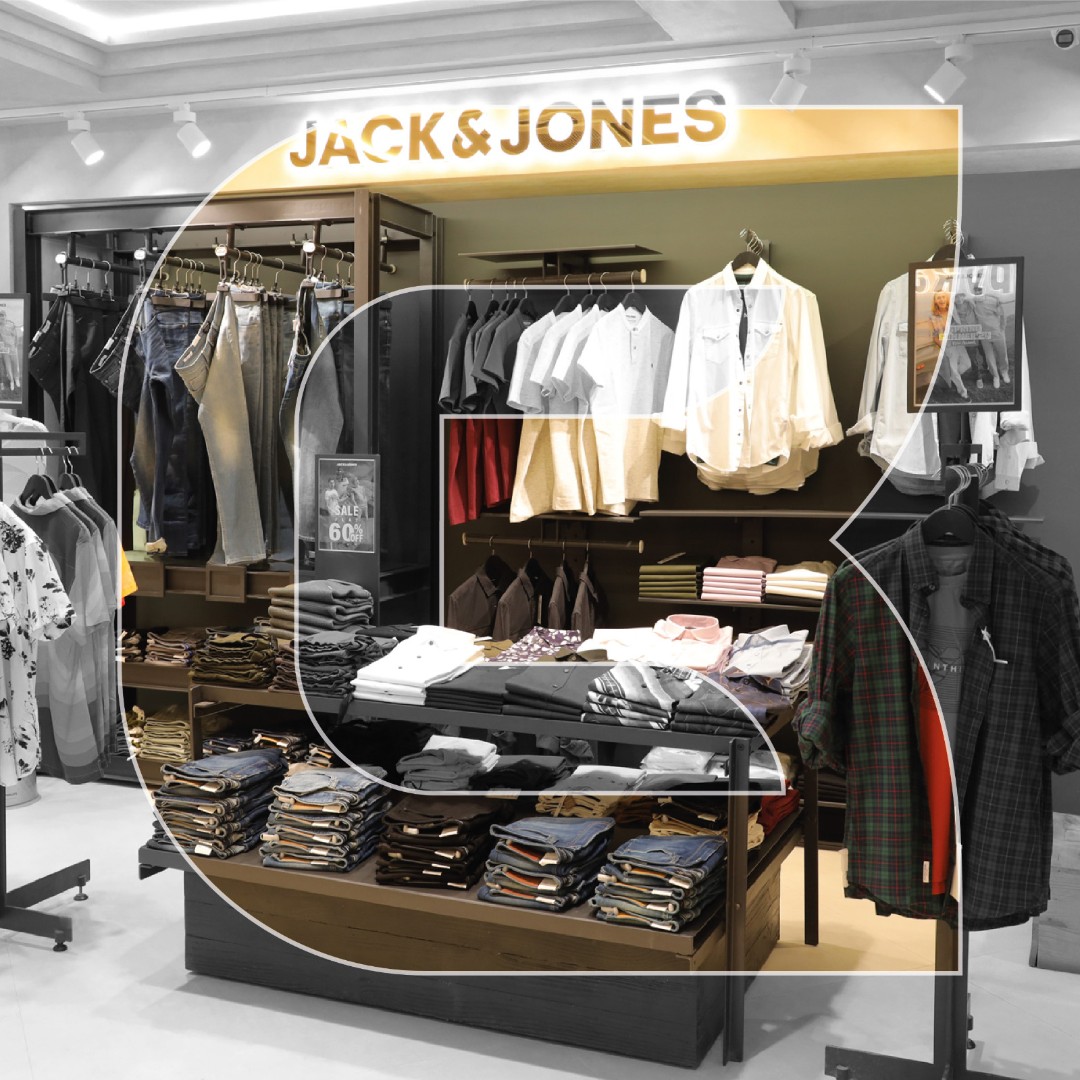 BlueClub1988's tweet photo. Summer in full swing....
#Jack&amp;Jones summer'24 collection now in #Blueclub store....

#Blueclub #Menswear #MensFashion #VaccyVibes #VacationMood #CasualCollection #UniquePrint https://t.co/OYFyb9nvvM