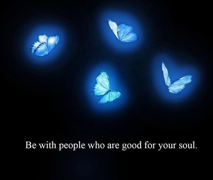 KrissyMeehan_'s tweet image. 