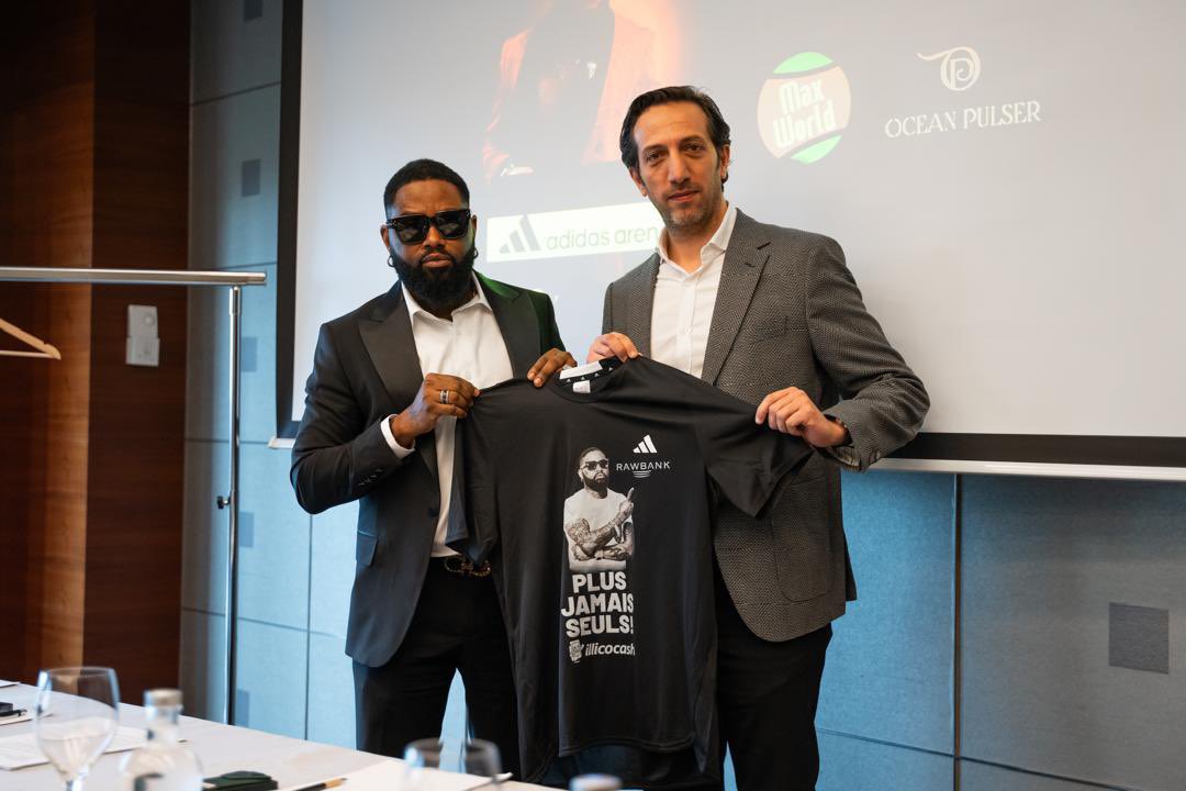 ferregola's tweet photo. Je vous annonce que l’ambassadeur d’illicocash que je suis est officiellement en collaboration avec la marque adidas Originals ⚔️✊🏽 https://t.co/DIW1A0mBP1