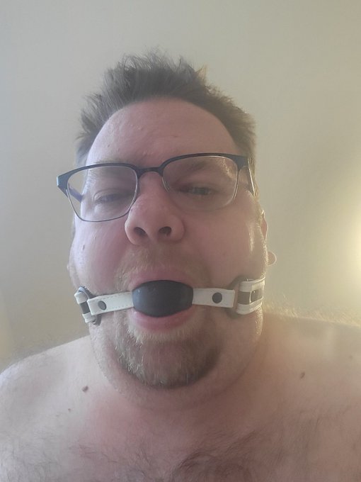 Day 3 gagged with punk panties #gagged #bondage #gaybondage #chubbyguy #pinkbondage #whatnext #submissive<a href="/tag/gagged"class="tags">#gagged</a><a href="/tag/bondage"class="tags">#bondage</a><a href="/tag/submissive"class="tags"><span>#submissive</span></a><a href="/tag/gaybondage"class="tags"><span>#gaybondage</span></a><a href="/tag/ropebottom"class="tags"><span>#ropebottom</span></a><a href="/tag/chubbyguy"class="tags"><span>#chubbyguy</span></a>