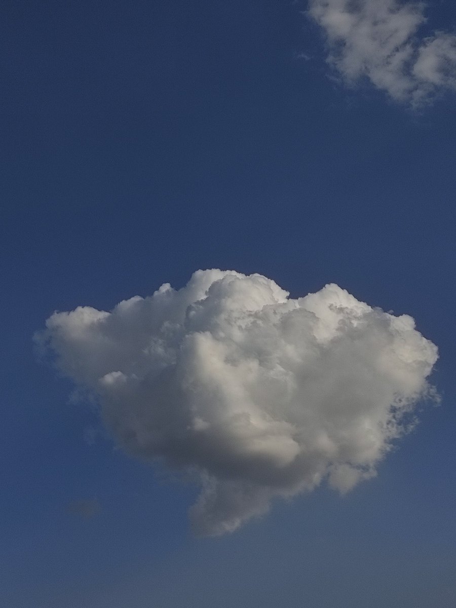typohere's tweet photo. Sky https://t.co/TzqdyfeIAG
