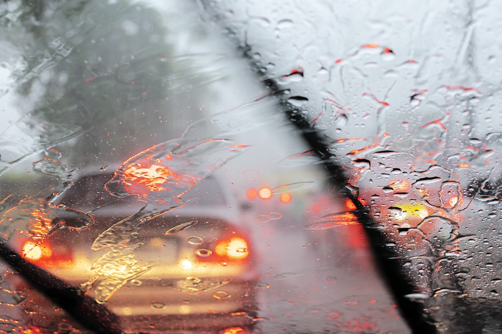 Driving? Please remember to:

✅ Turn headlights on
✅ Use windshield wipers
✅ Slow down

#MDOTsafety