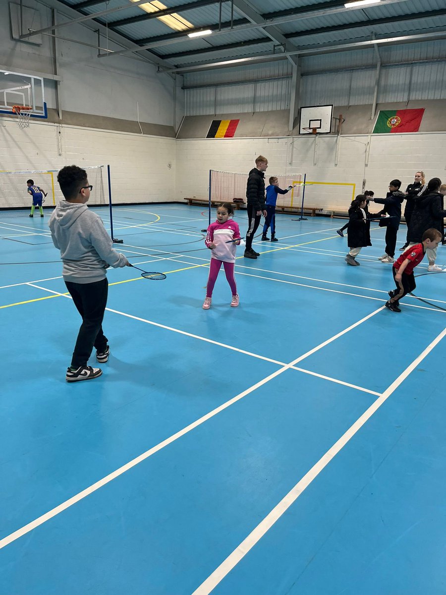 MPSECOMMUNITY's tweet photo. DAY 2 COMPLETE ✅ 

Another action packed day across our 3 venues

Today we had 83 children across our venues!!! 

So great to see this amount of children up, active and enjoying themselves in the holidays away from technology and consoles!

#HAF2024
#keepkidsactive

🖤 https://t.co/4Zf7vQ7Oof