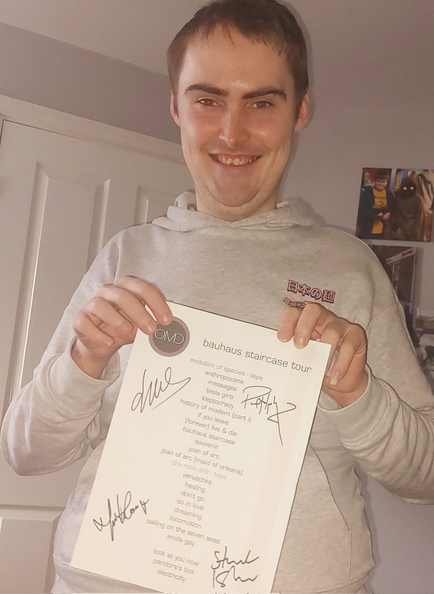 Ryan's a huge OMD fan, a favourite sing of his is Enola Gay, OMD has very kindly sent Ryan a set list all signed by the band members, how Fantastic is that.