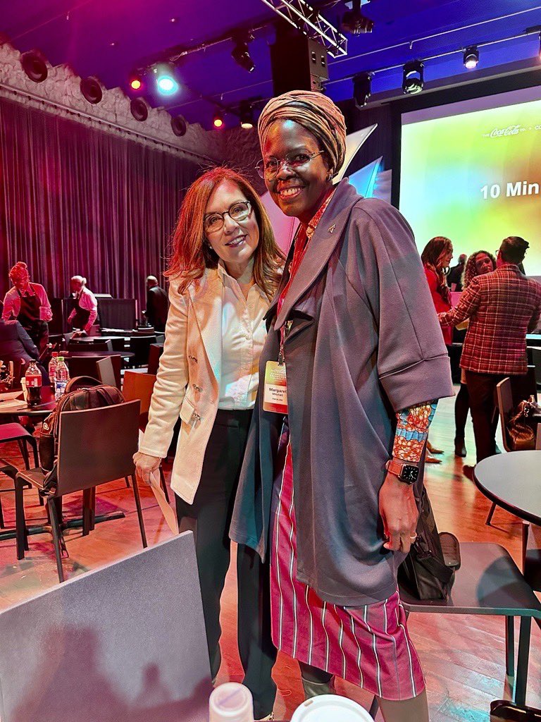 Today, I’m excited to meet up with Alba Castillo Baylin, VP of Stakeholder and Social Impact <a href="/CocaCola/">Coca-Cola</a> and other leaders for social good at Coca-Cola’s 3rd Community Engagement Summit <a href="/kennedycenter/">kennedycenter</a> 

Thanks, Coca Cola Company and Coca Cola Foundation, for your support of YWCA 🧡