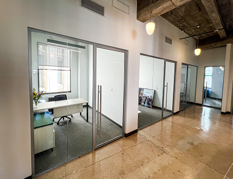 zona_glass's tweet photo. Renowned for impeccable craftsmanship and innovative designs, @zona_glass offers a diverse range of finishes to blend functionality with aesthetics.
Elevate your space to new heights: https://t.co/pMPgJmZLVe
#zonaglasswallsystems #whyzona #interiordesign #glasswalls https://t.co/NoJMn2HW4r