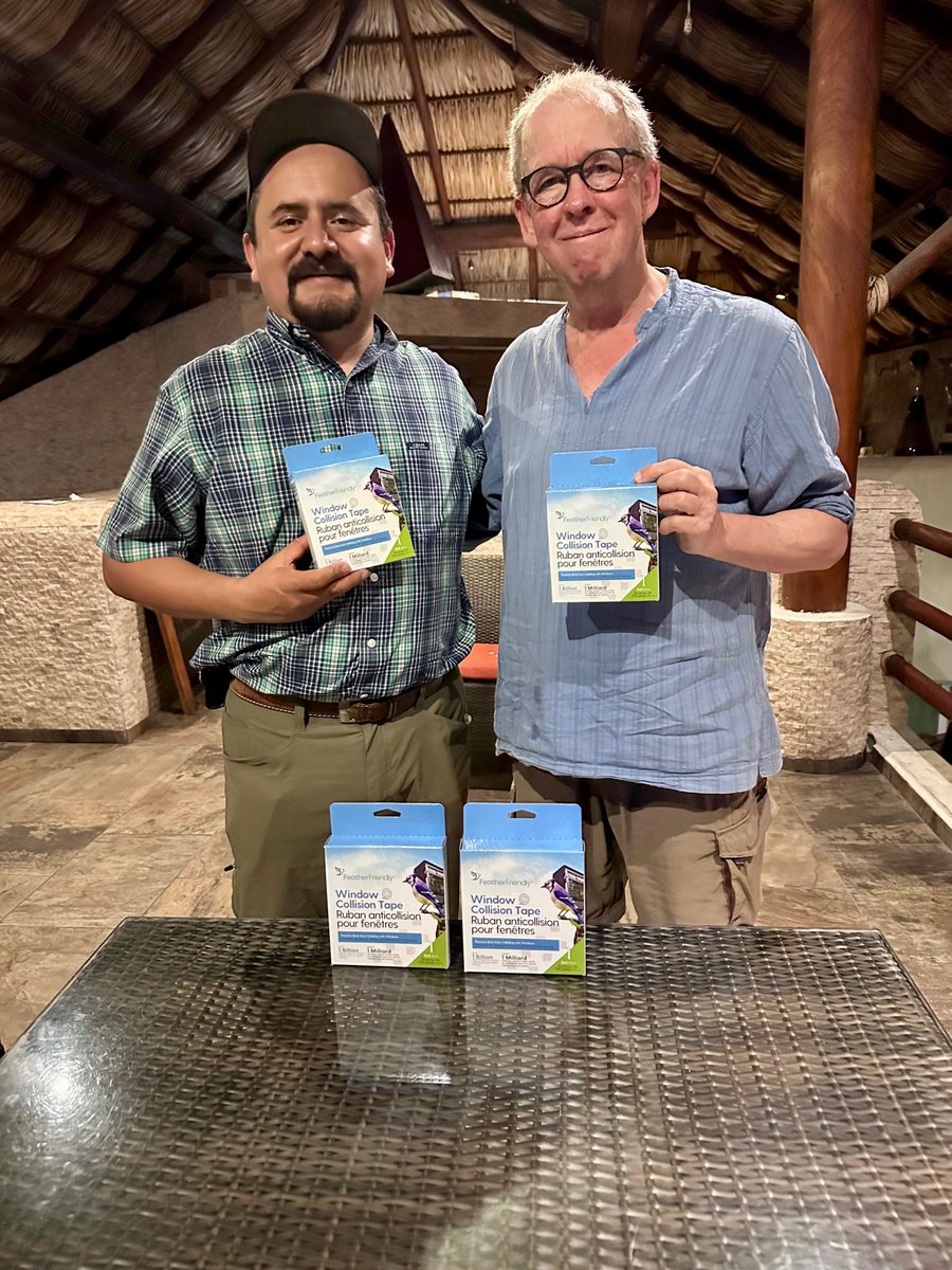 Team co-chair, Barry Coombs, delivered four packages of window collision tape, generously donated by @FeatherFriendly, to Rodrigo Lopez of @travelianmx tours and ROACOMX, a sustainable birding group in Mexico. Updates to come on the status of the kits. #birdfriendly @FLAPCanada