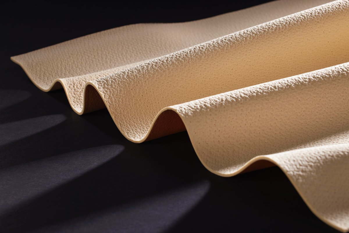 AirbusVentures's tweet photo. Learn more about @AirbusVentures' lead investment in Oros Labs, an innovative thermal solutions company, which has raised $22M to support its expansion. With its flexible design, Solarcore® represents the most versatile aerogel materials ever made: https://t.co/3GHAlKEDtr https://t.co/irnFGxNyxk