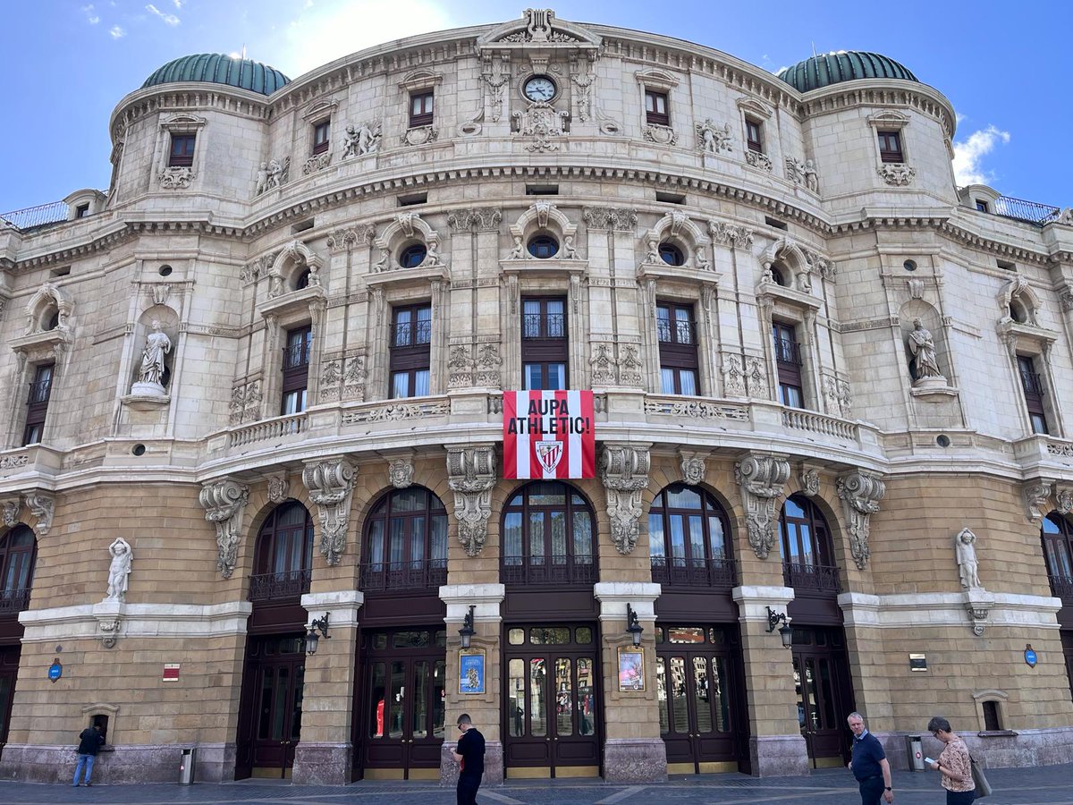 Teatro_Arriaga tweet picture