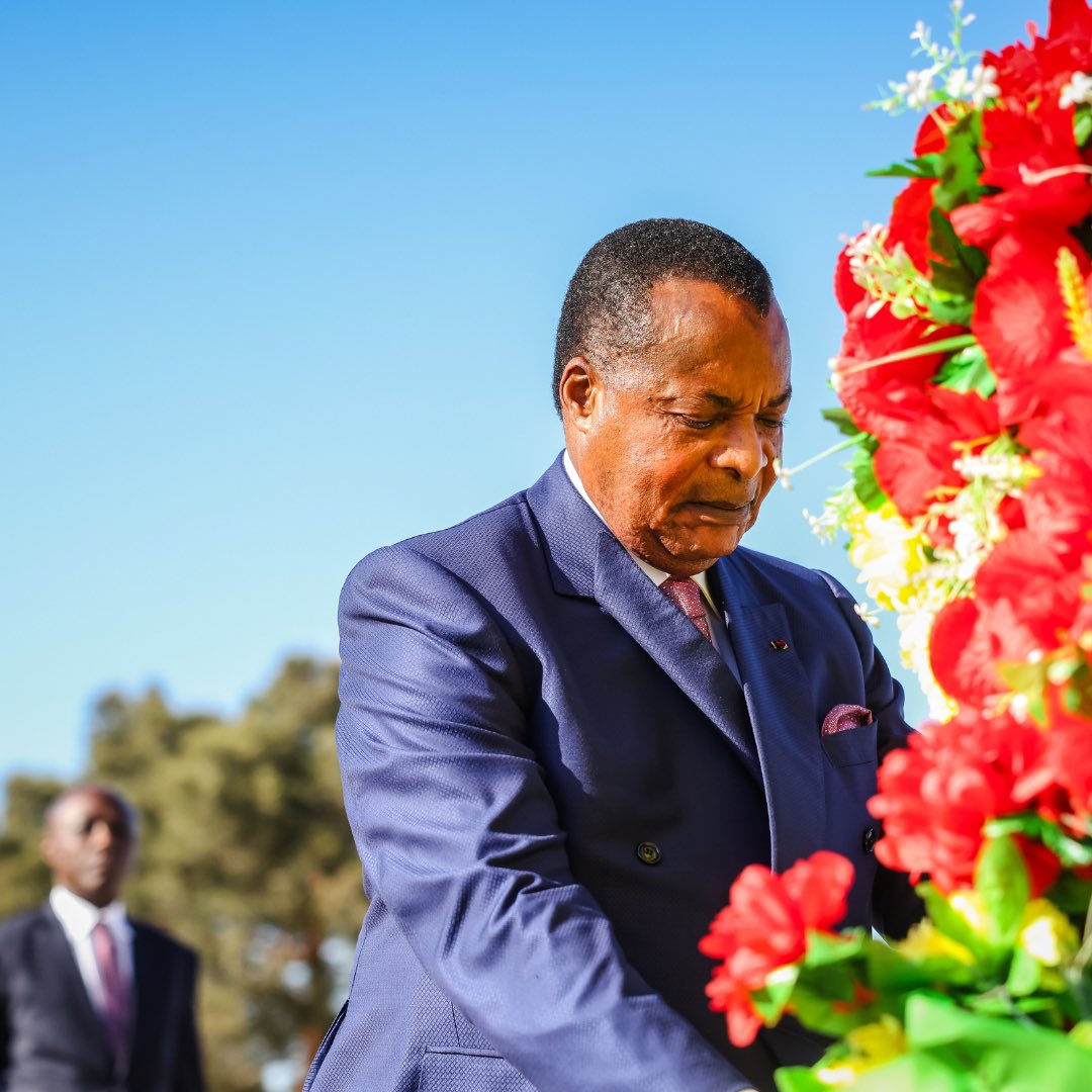 J’ai eu l’honneur de déposer, ce Mercredi 3 avril 2024, à Bakou, des gerbes de fleurs sur la tombe de Heydar Aliyev, Leader National et ancien Président de la République d’Azerbaïdjan et à l’Allée des Martyrs azerbaïdjanais.