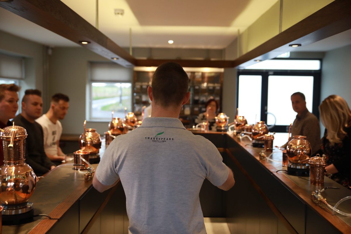 visit_bham's tweet photo. #WMTA24 Winner Spotlight ๐
@shakedistillery in Stratford-upon-Avon took home the Experience of the Year Award 2024! ๐ธ
From distillery tours to gin school, enjoy a unique day out where you can learn whilst having a whole lot of fun!
Explore more ๐ https://t.co/kYNri6P6Dy https://t.co/V5aUUVBSHM